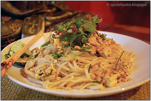 recipe, Pad Thai, Thai food, noodles, chicken, peanuts, 