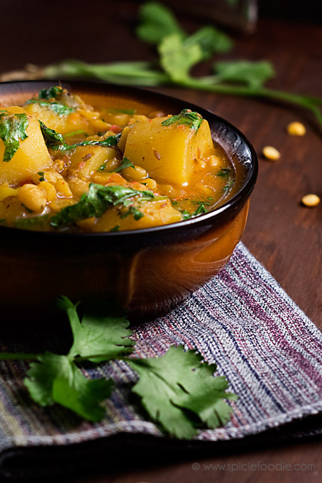 Potato and Yellow Split Pea Curry by @SpicieFoodie