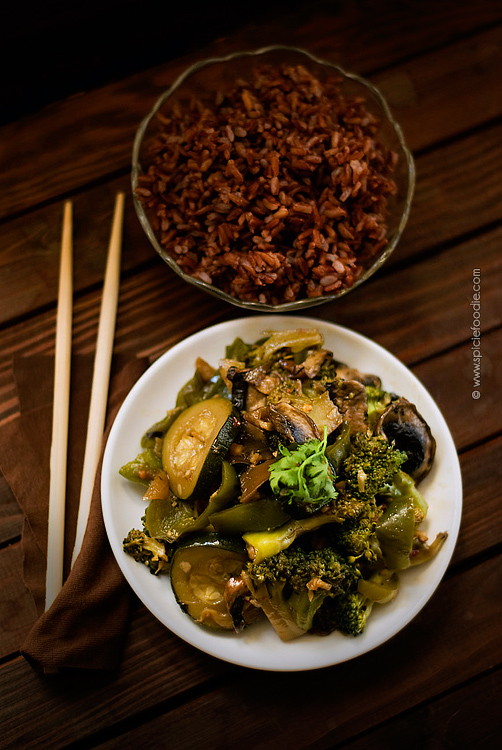 Vegetable Stir Fry with Sambal Oelek by @SpicieFoodie | #VegetableStirFry #Vegan #vegetarian #sambaloelek #MeatlessMonday