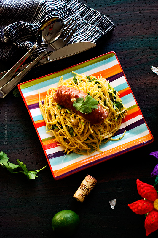 Grilled Argentine Chorizo over Corn-Quinoa Pasta (Seasoned with Garlic, Lime and Cilantro) by @SpicieFoodie | #pasta #quinoa #glutenfree #argentinianfood #chorizo