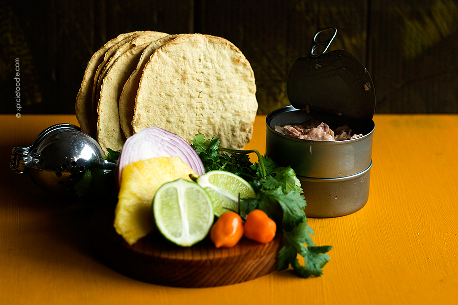 Tuna Tostadas with Pineapple and Purple Onion | #Mexicanfood #pescatarian #quickmeals #nocookmeals